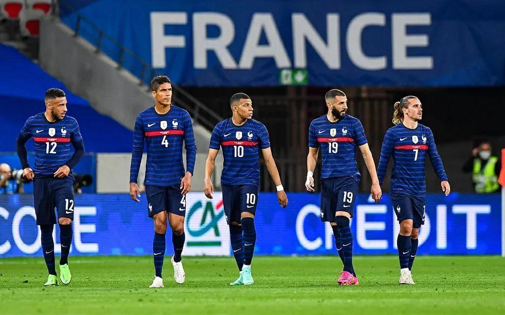 法国队出发欧洲杯（法国队欧洲杯出线）