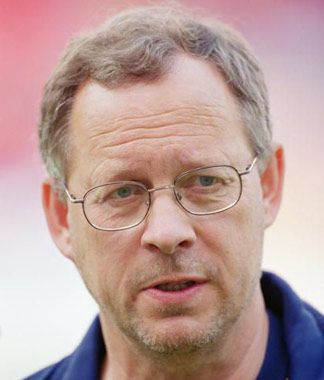瑞典欧洲杯主教练（瑞典欧洲杯主教练是谁）
