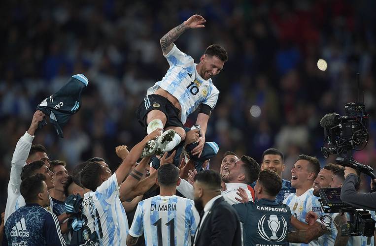 欧洲杯阿根廷图文（欧洲杯阿根廷队）